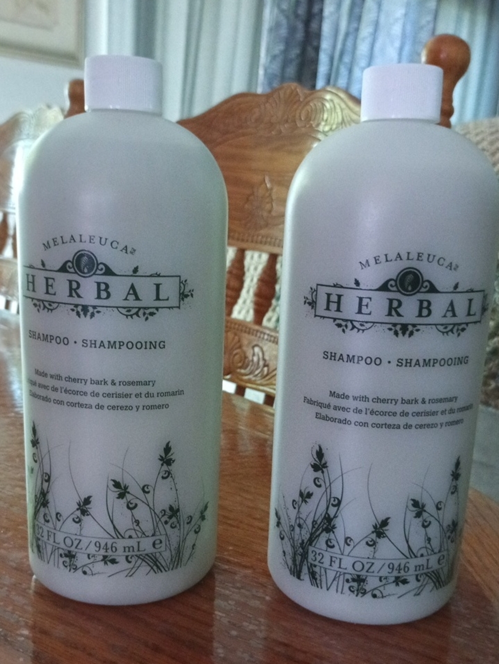 2 32 Oz Melaleuca Herbal Shampoo — White